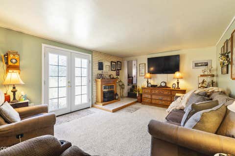 Tiny photo for 1140 McClellan Drive, Klamath Falls, OR 97603 (MLS # 220226138)
