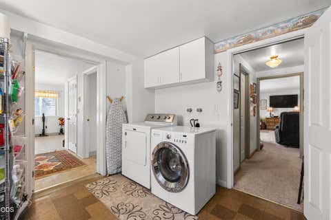Tiny photo for 1140 McClellan Drive, Klamath Falls, OR 97603 (MLS # 220226138)