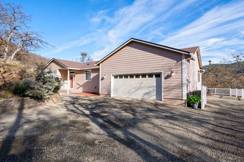 Tiny photo for 490 Conifer Way, Ashland, OR 97520 (MLS # 220212159)