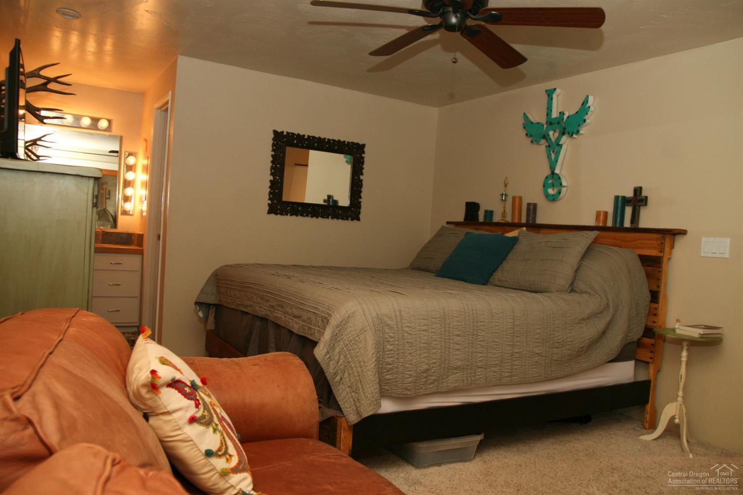 Barnes Butte - Residential