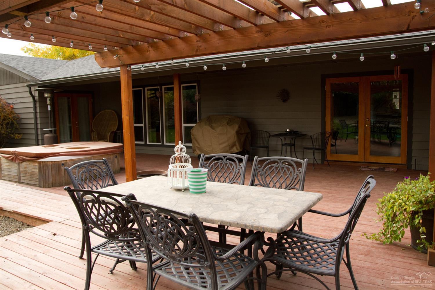 Barnes Butte - Residential