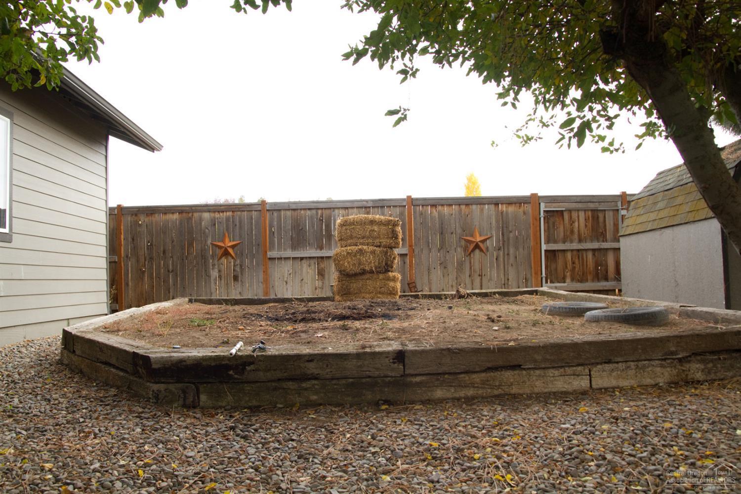 Barnes Butte - Residential