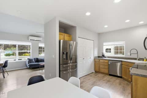 Tiny photo for 327 NW Elm Avenue, Redmond, OR 97756 (MLS # 220225906)
