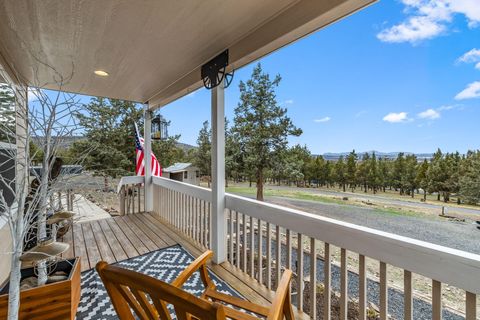 Tiny photo for 2648 SE Bonnie Road, Prineville, OR 97754 (MLS # 220211629)