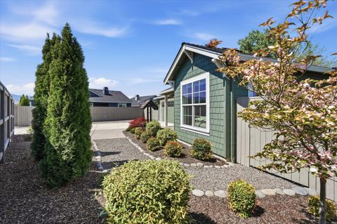 Tiny photo for 3847 Arena Drive, Medford, OR 97504 (MLS # 220220090)