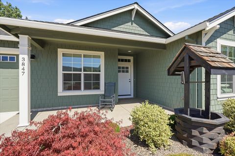 Tiny photo for 3847 Arena Drive, Medford, OR 97504 (MLS # 220220090)