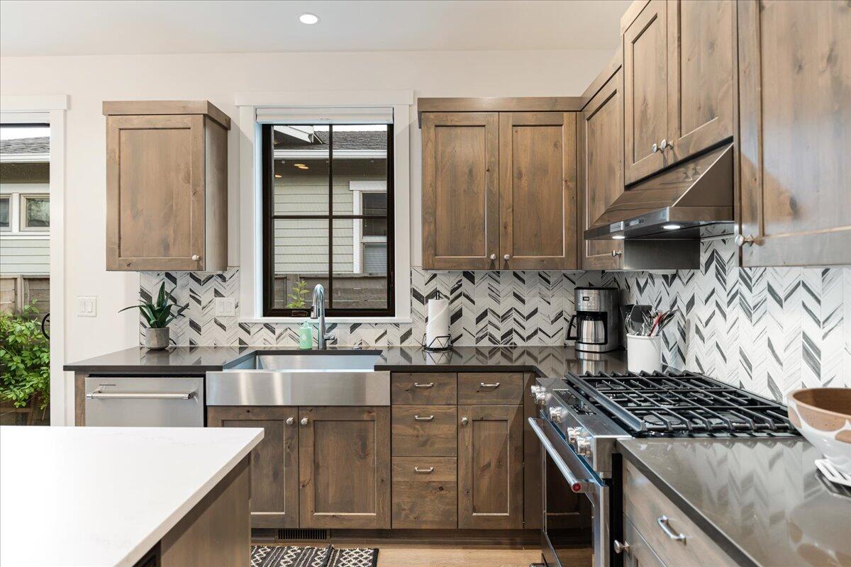 NorthWest Crossing - Residential