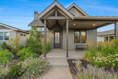 1153 NW Mt Washington Drive Bend OR 97703