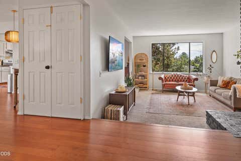 Tiny photo for 1941 NE Desert Court, Bend, OR 97701 (MLS # 220227044)