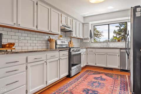 Tiny photo for 1941 NE Desert Court, Bend, OR 97701 (MLS # 220227044)