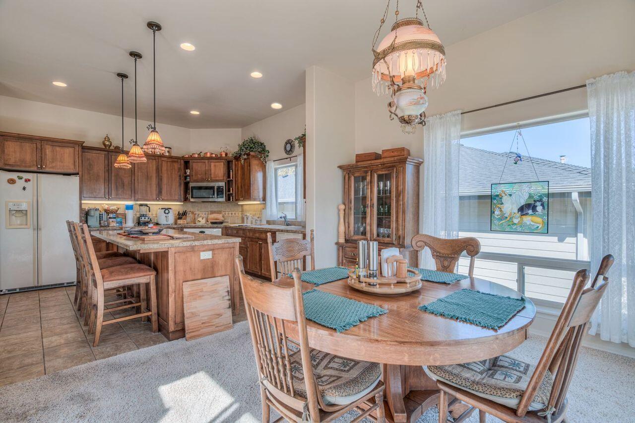 Ridge At Eagle Crest - Residential