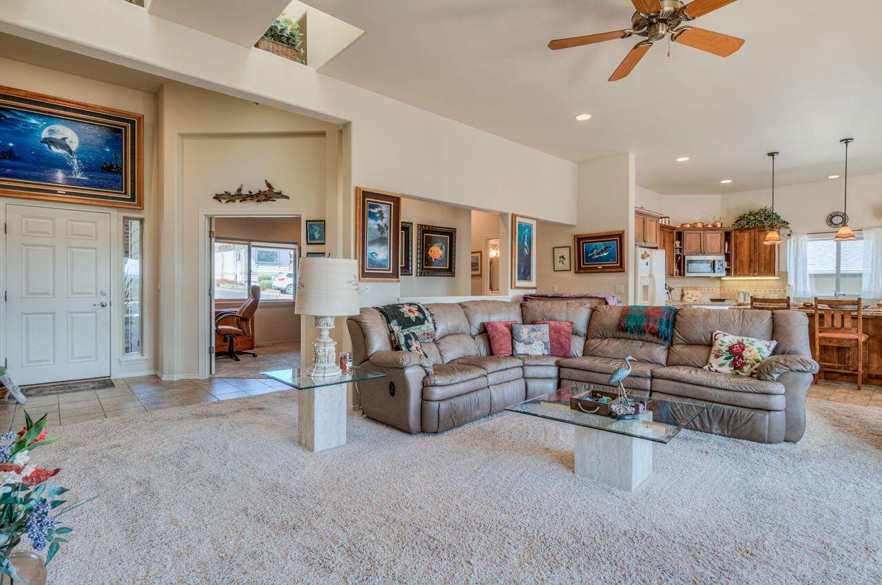 Ridge At Eagle Crest - Residential