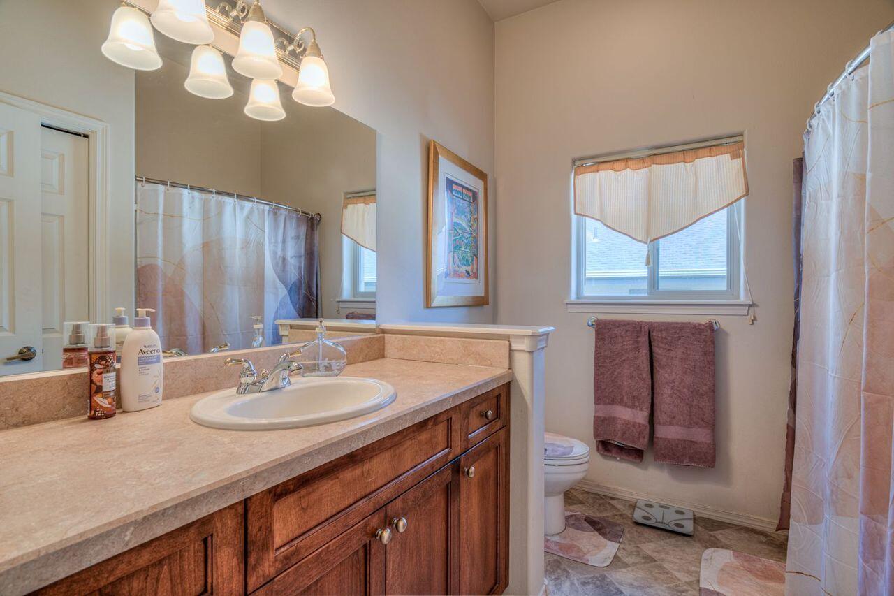 Ridge At Eagle Crest - Residential