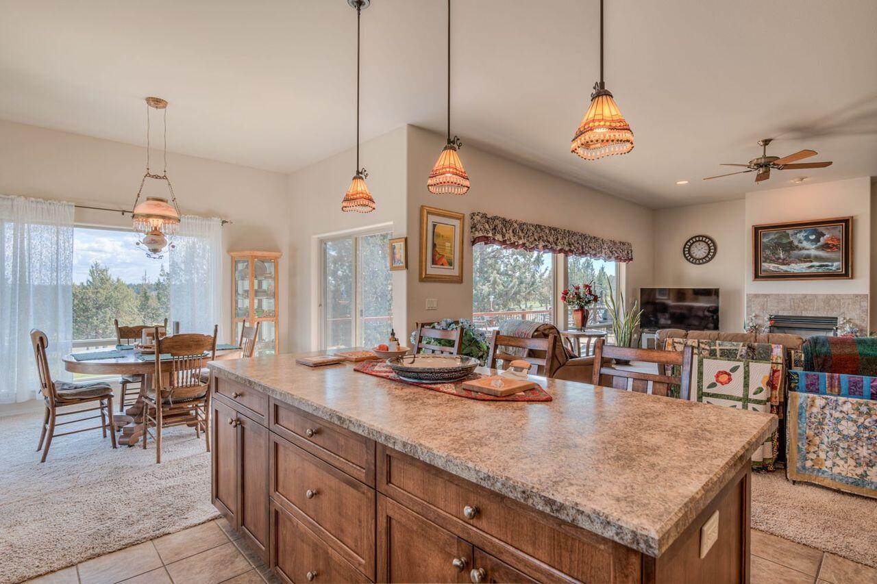 Ridge At Eagle Crest - Residential