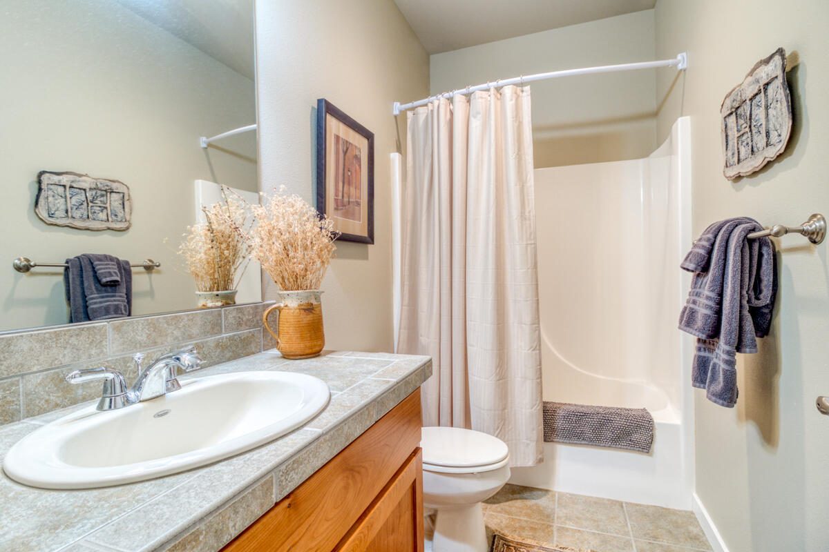 Eagle Crest - Residential