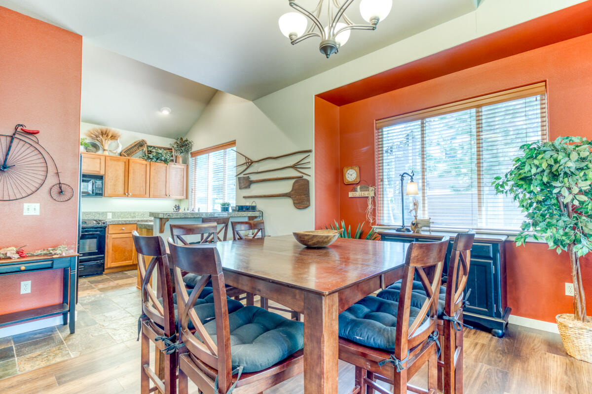 Eagle Crest - Residential