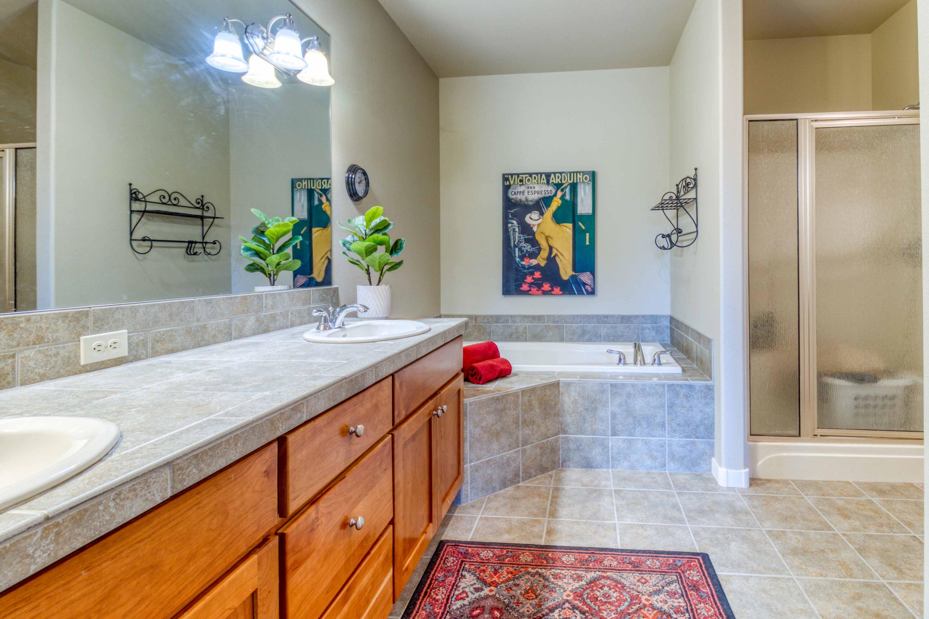 Eagle Crest - Residential