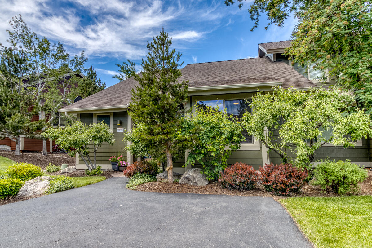 Eagle Crest - Residential