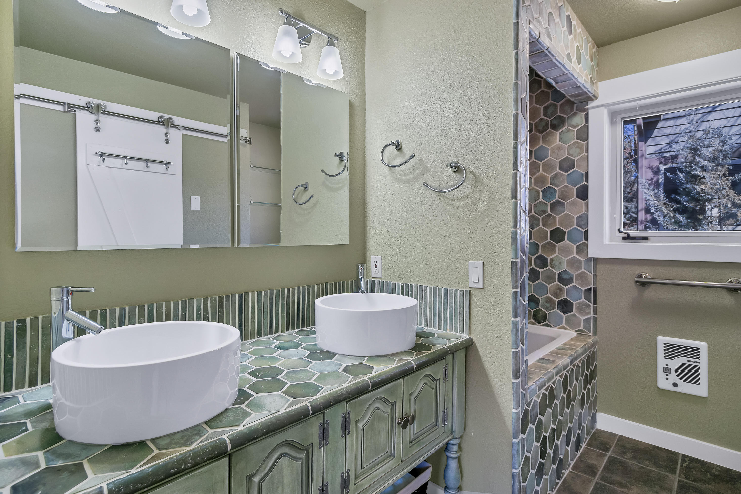 Sawyer Reach - Residential