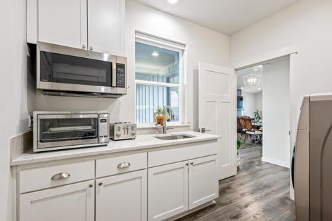 Tiny photo for 650 NE Union Loop, Prineville, OR 97754 (MLS # 220217802)