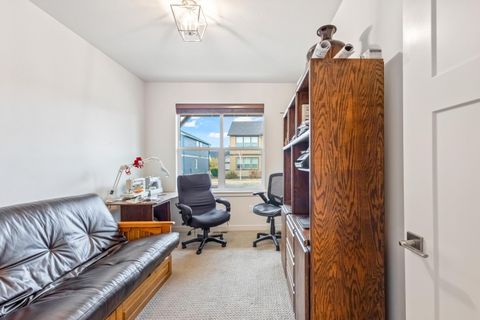 Tiny photo for 650 NE Union Loop, Prineville, OR 97754 (MLS # 220217802)