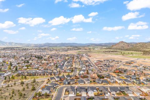 Tiny photo for 650 NE Union Loop, Prineville, OR 97754 (MLS # 220217802)