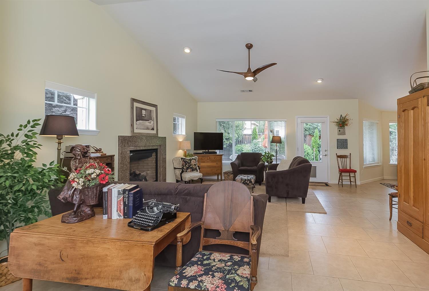 Hidden Springs - Residential