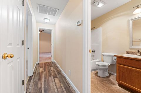 Tiny photo for 185 Independence Drive, Grants Pass, OR 97527 (MLS # 220212156)