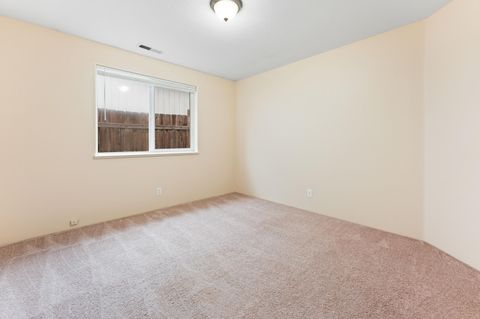 Tiny photo for 185 Independence Drive, Grants Pass, OR 97527 (MLS # 220212156)