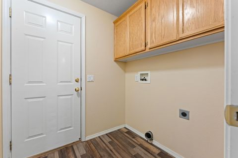 Tiny photo for 185 Independence Drive, Grants Pass, OR 97527 (MLS # 220212156)