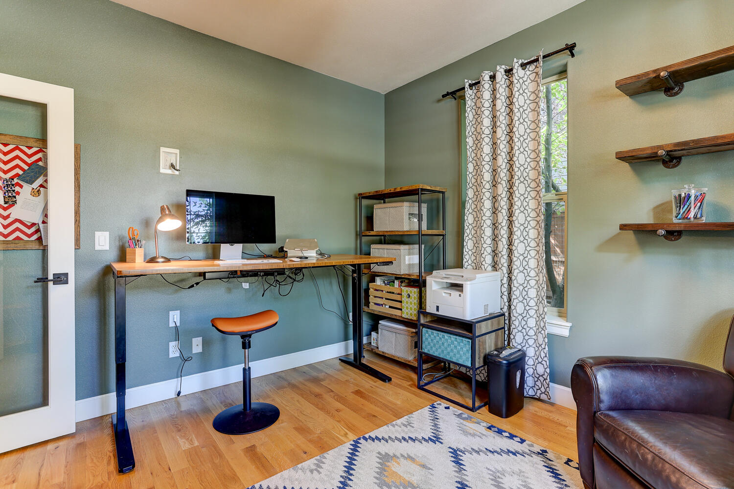 Hollygrape - Residential