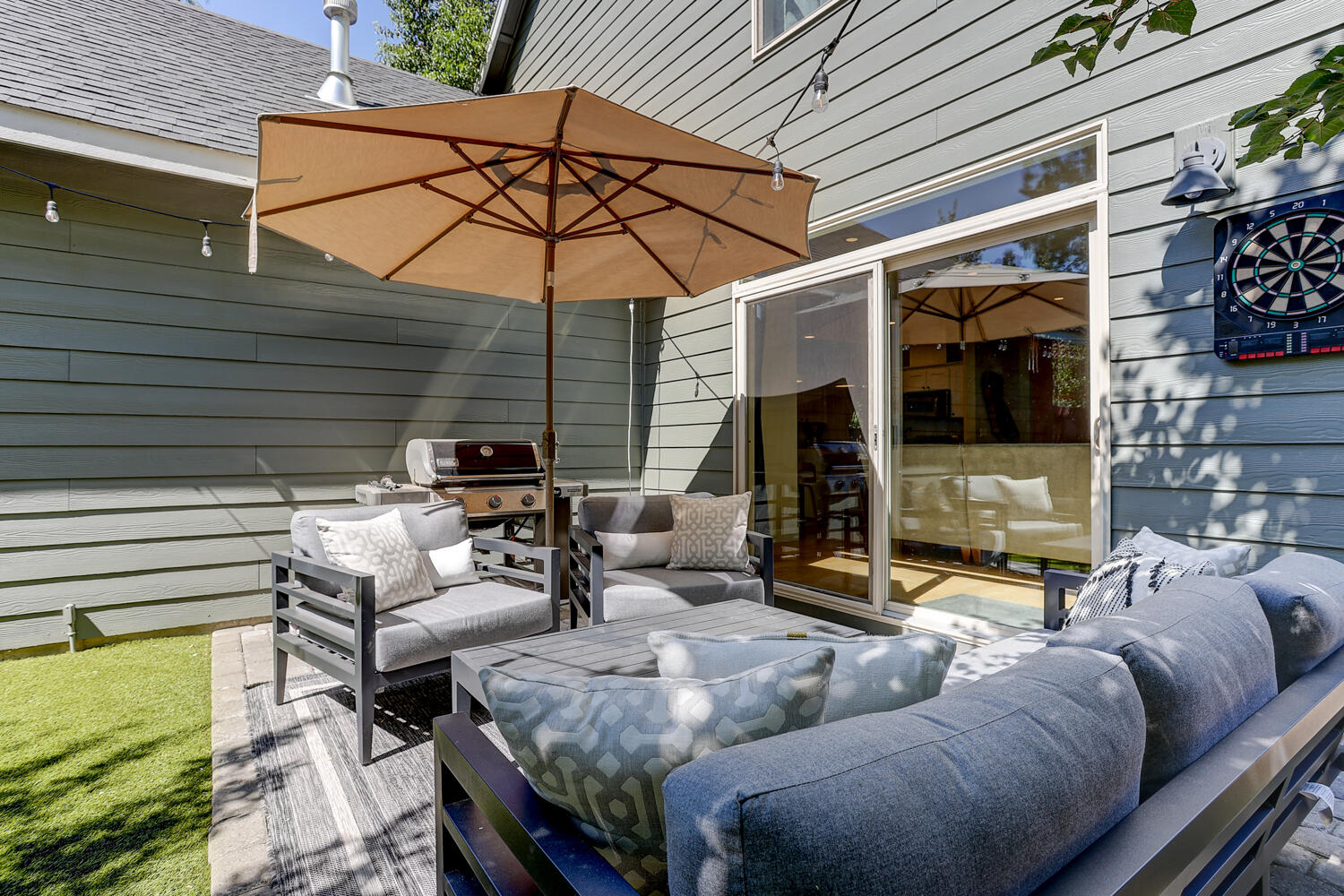 Hollygrape - Residential