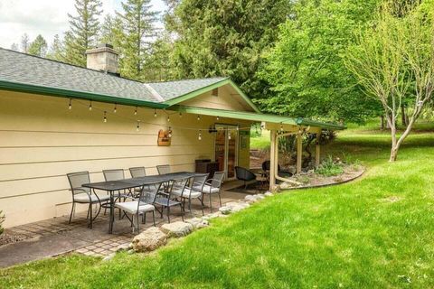 Tiny photo for 4955 Sterling Creek Road, Jacksonville, OR 97530 (MLS # 220214356)