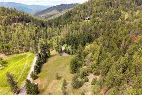 Tiny photo for 4955 Sterling Creek Road, Jacksonville, OR 97530 (MLS # 220214356)