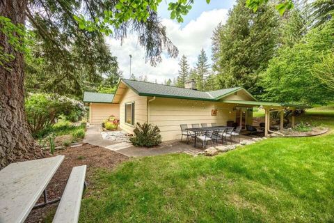 Tiny photo for 4955 Sterling Creek Road, Jacksonville, OR 97530 (MLS # 220214356)