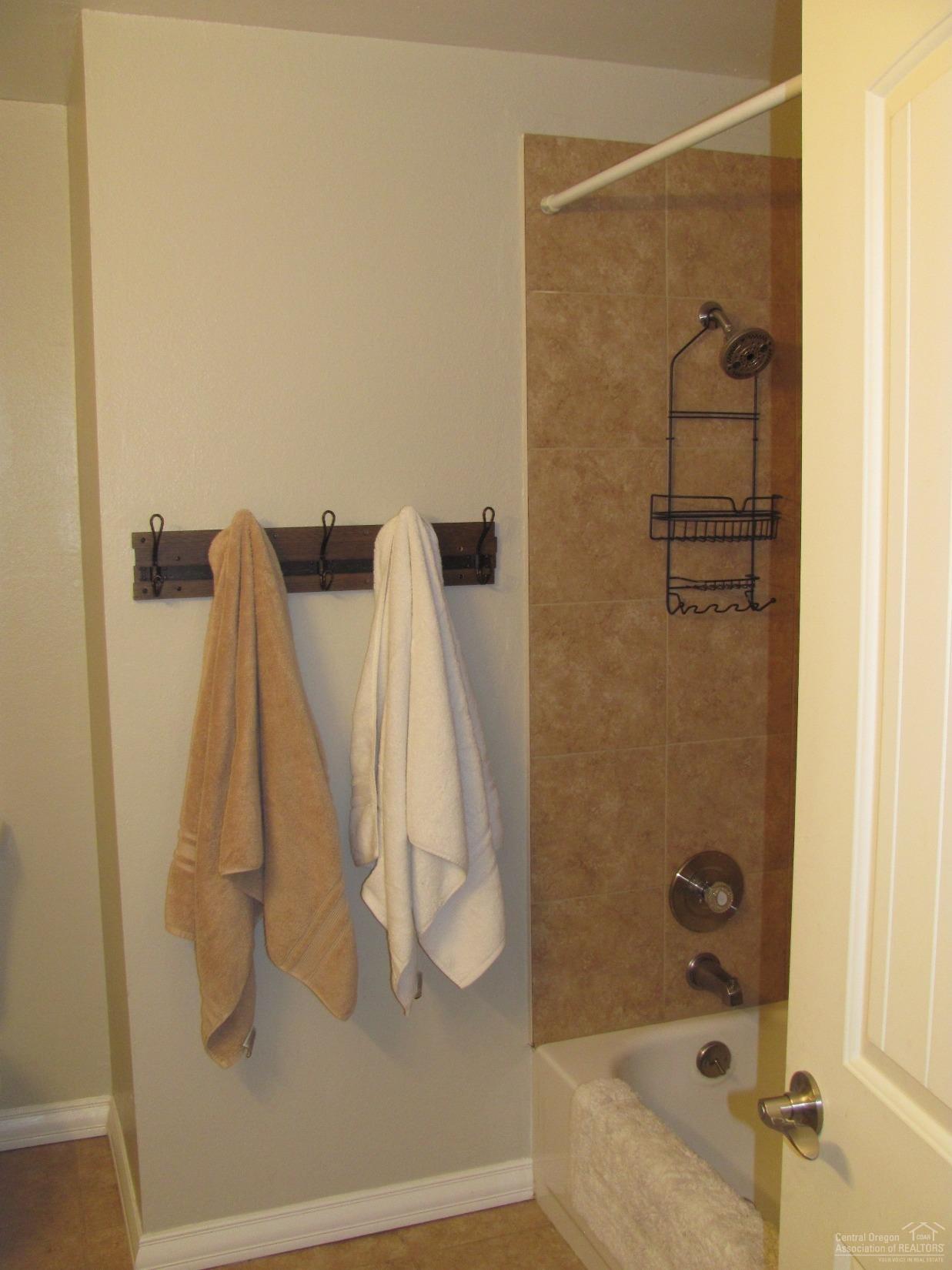 Meadowbrook Estate - Residential