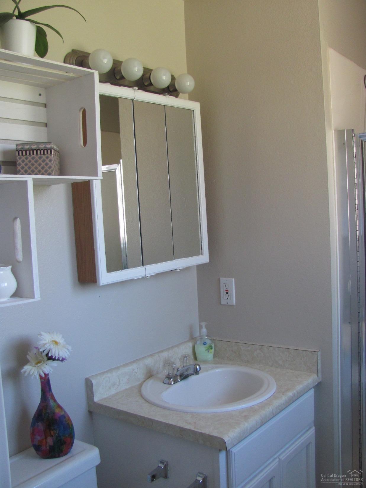 Meadowbrook Estate - Residential