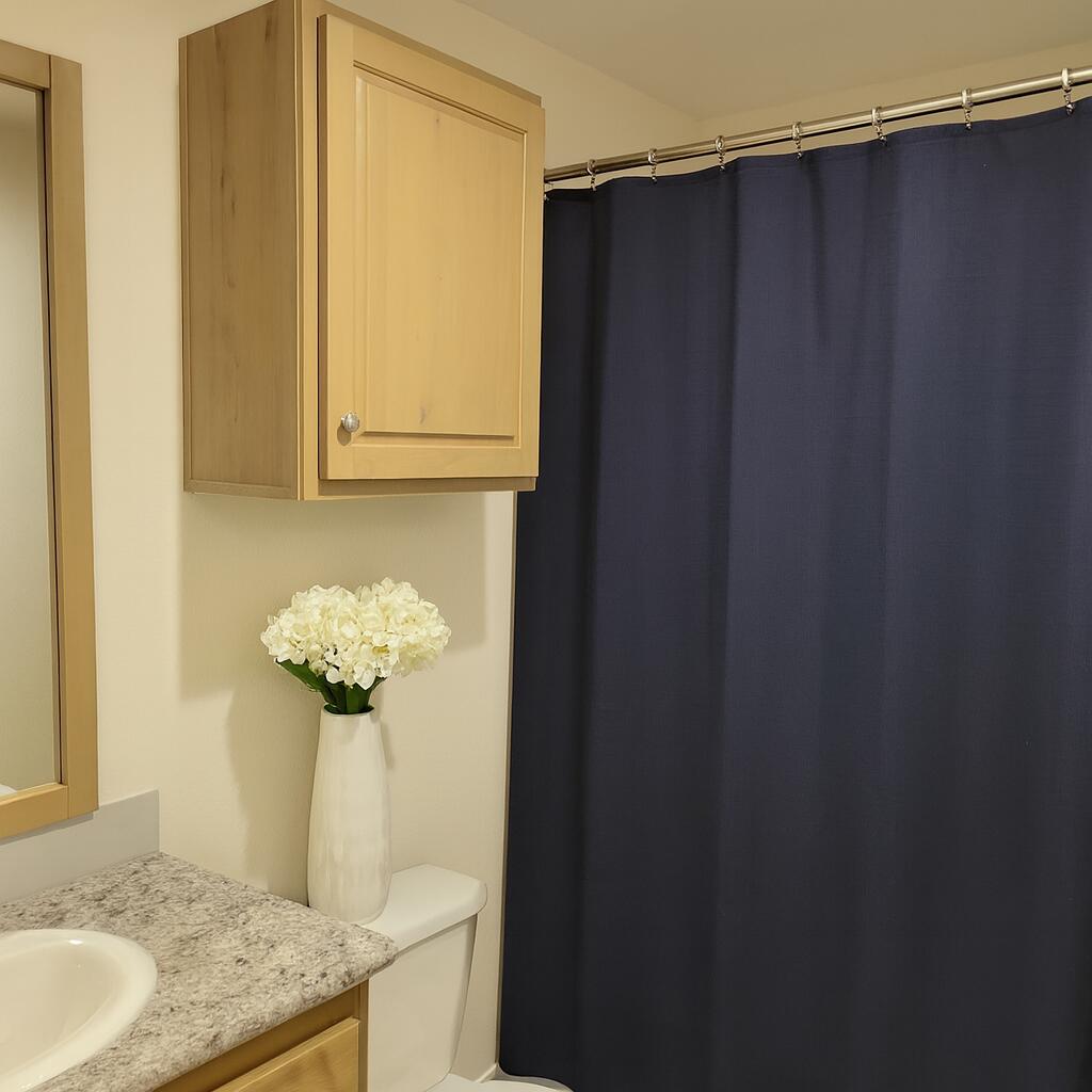 Los Pinos - Residential