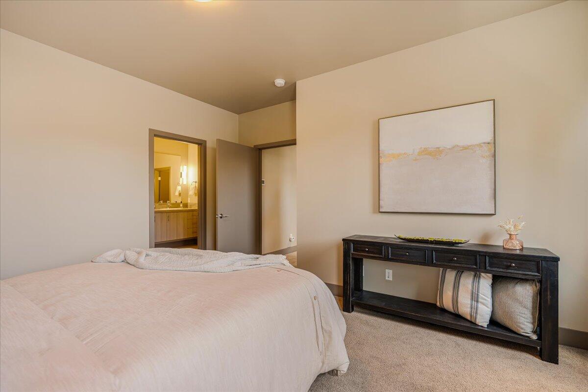 Newport Heights - Residential