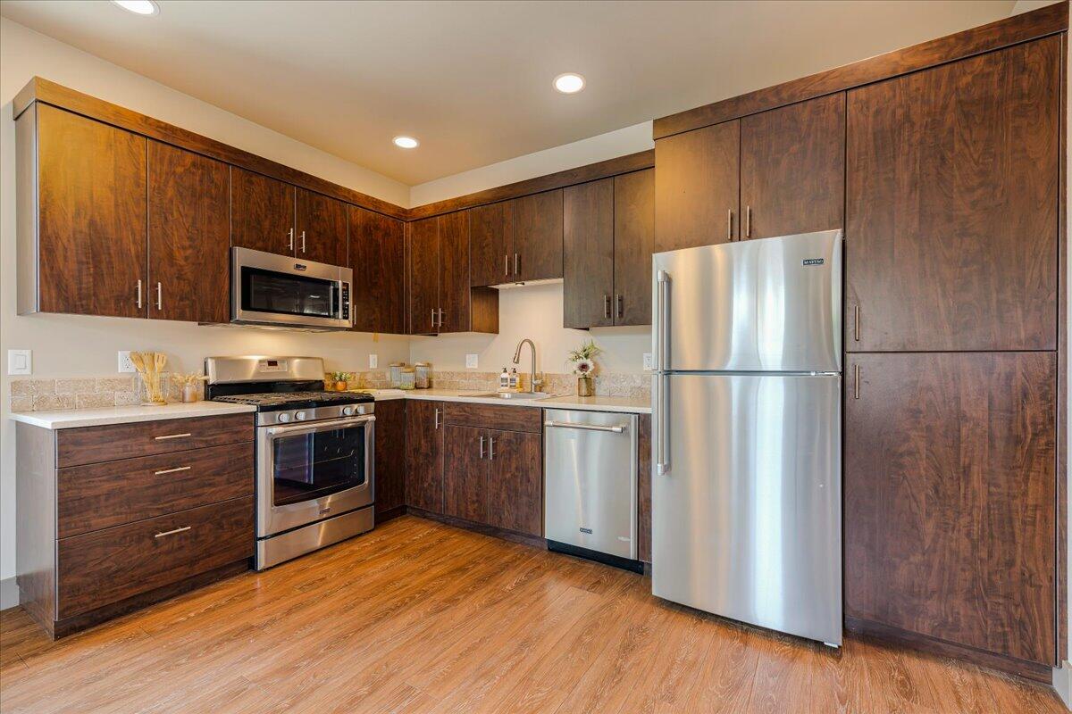 Newport Heights - Residential