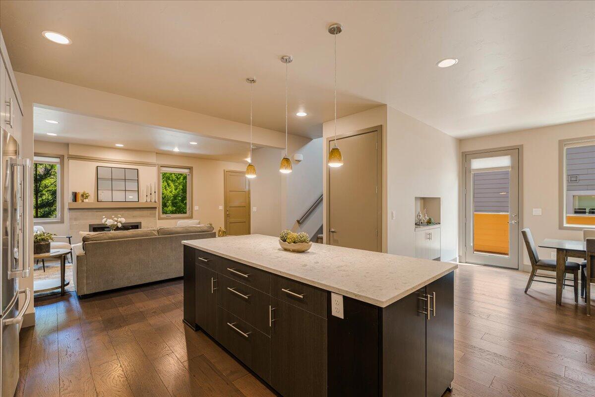 Newport Heights - Residential