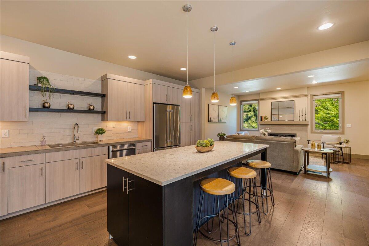 Newport Heights - Residential