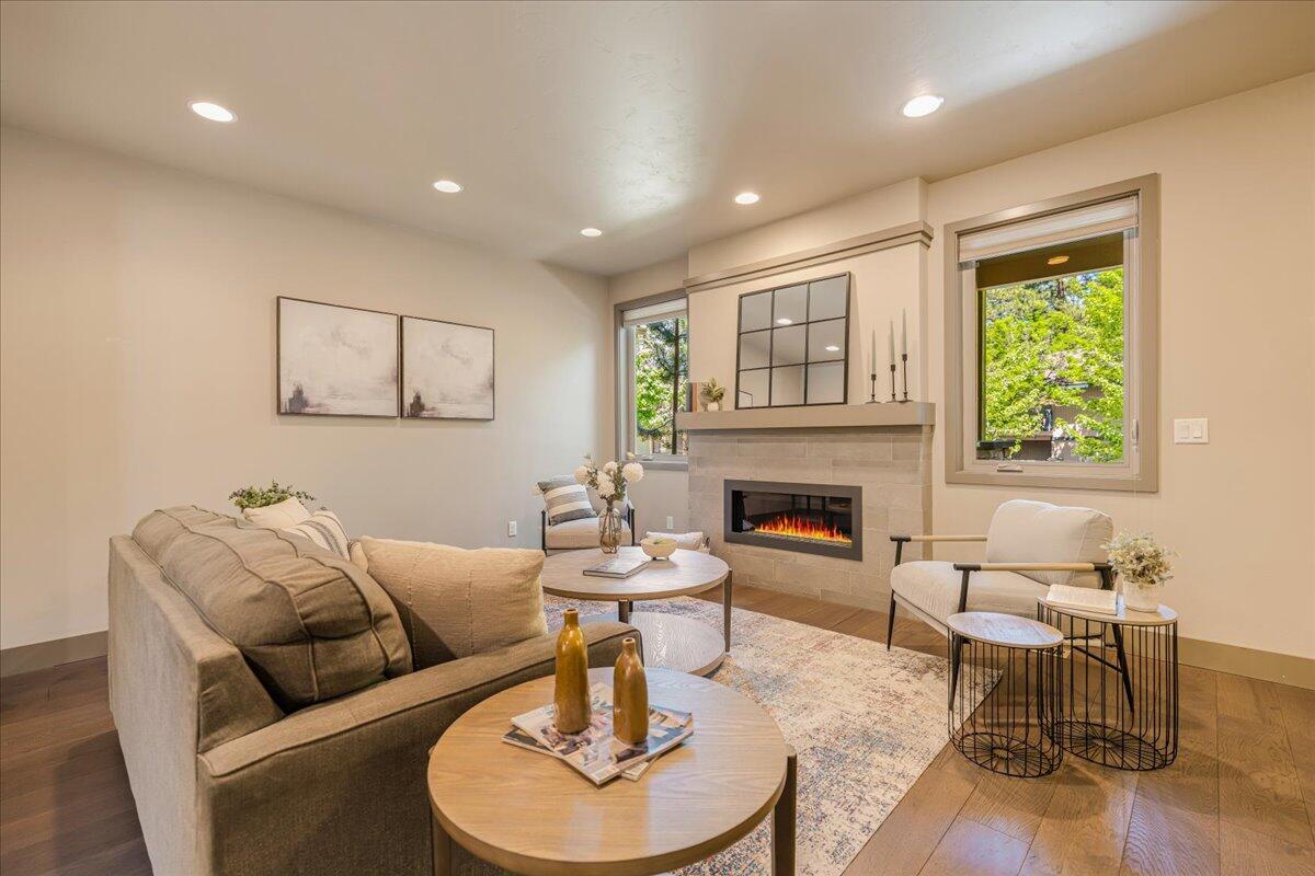 Newport Heights - Residential