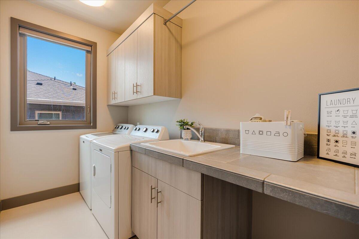 Newport Heights - Residential