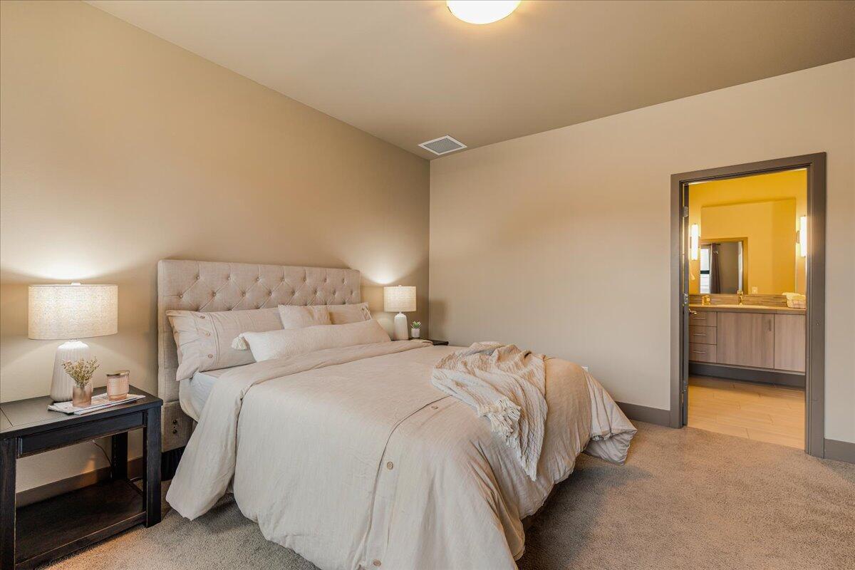 Newport Heights - Residential