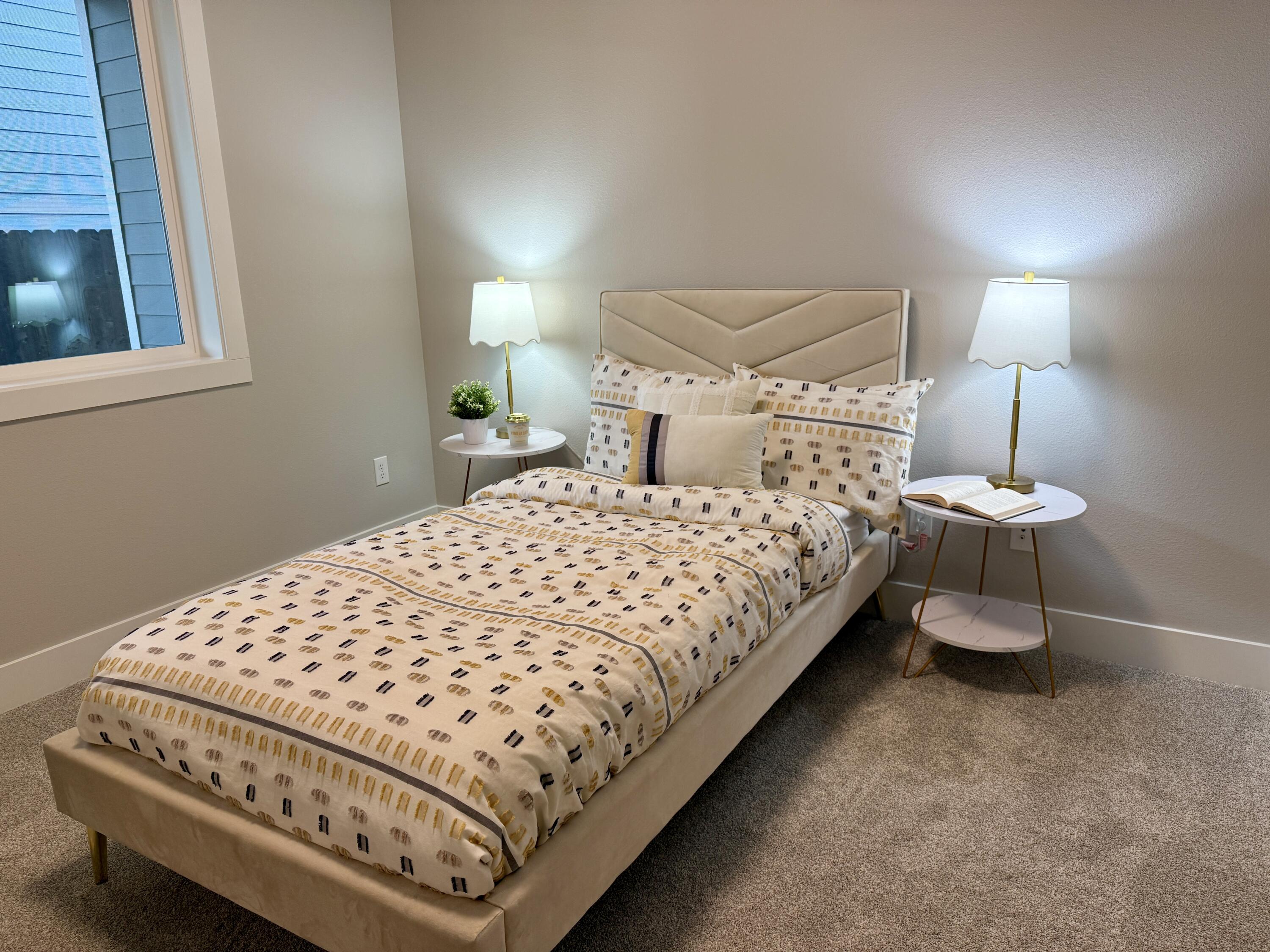 Sunset Glen - Residential