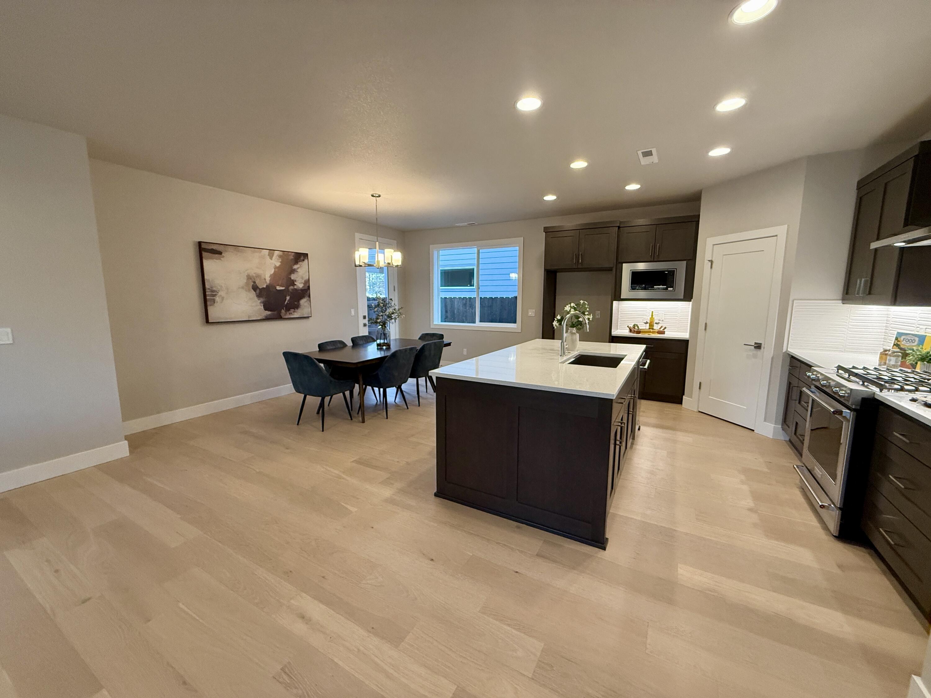 Sunset Glen - Residential