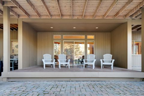 Tiny photo for 60786 Currant Way, Bend, OR 97702 (MLS # 220215352)