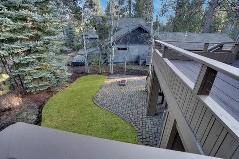 Tiny photo for 60786 Currant Way, Bend, OR 97702 (MLS # 220215352)