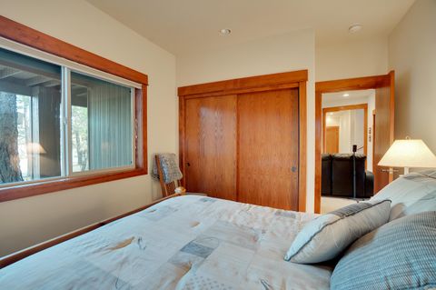 Tiny photo for 60786 Currant Way, Bend, OR 97702 (MLS # 220215352)